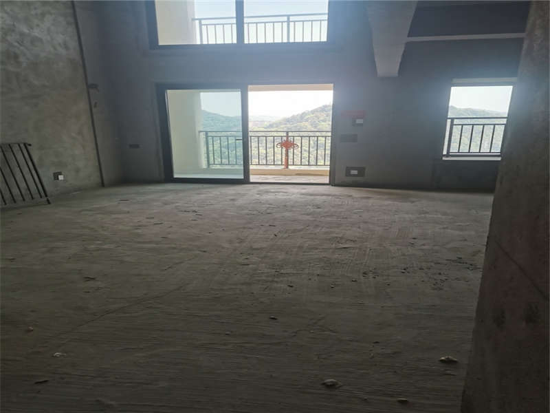 梅溪正榮府（正榮梅溪山湖苑）法拍房8、9棟2103房（雙學(xué)區(qū)）