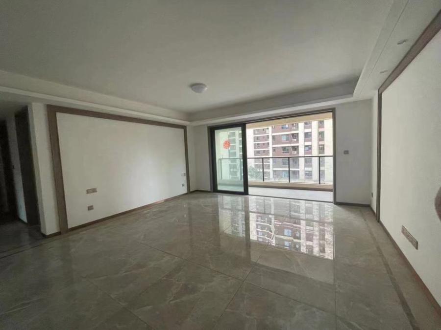 旭輝華宇南宸府（旭輝時(shí)代花園）法拍房3棟504號