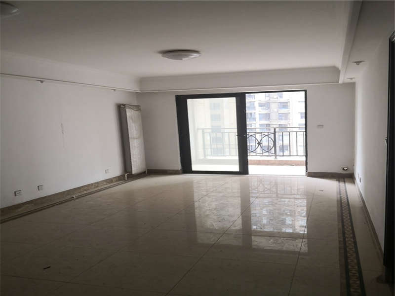 中海國際社區(qū)（中海江御名園）法拍房金楠街1、2棟1106號