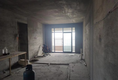 星瀾之悅(望城)（金湘苑二期）法拍房二期4#棟商業(yè)、24#棟住宅3308室