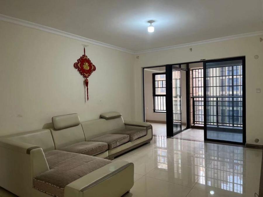 時(shí)代傾城（長(zhǎng)沙玫瑰園社區(qū)二期）法拍房二期11、12棟2408號(hào)包含部分家具家電