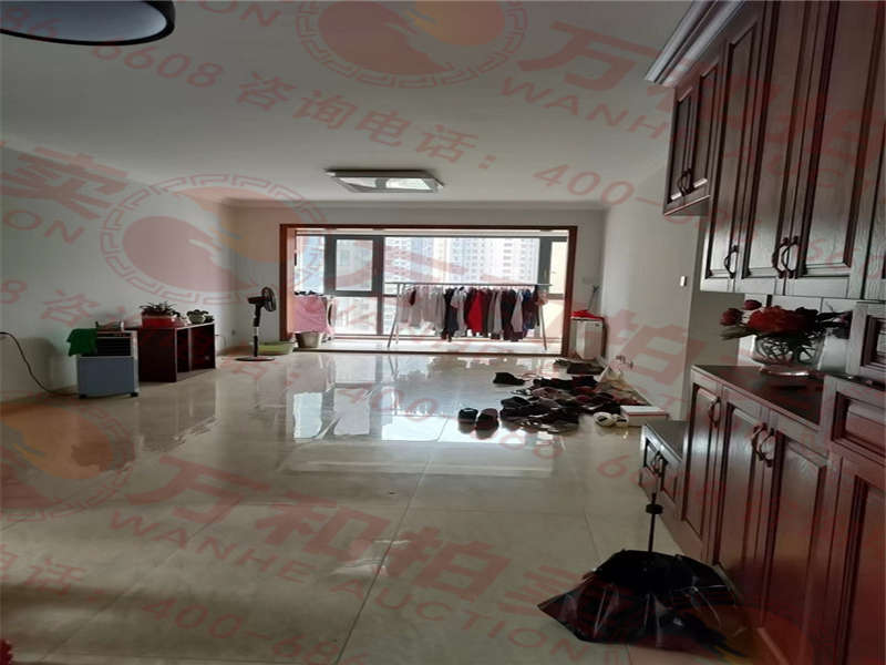 中建嘉和城（中建嘉和苑）法拍房8棟1302號(hào)及室內(nèi)物品