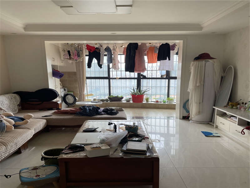 金澤園小區(qū)法拍房二期2、3棟2502室