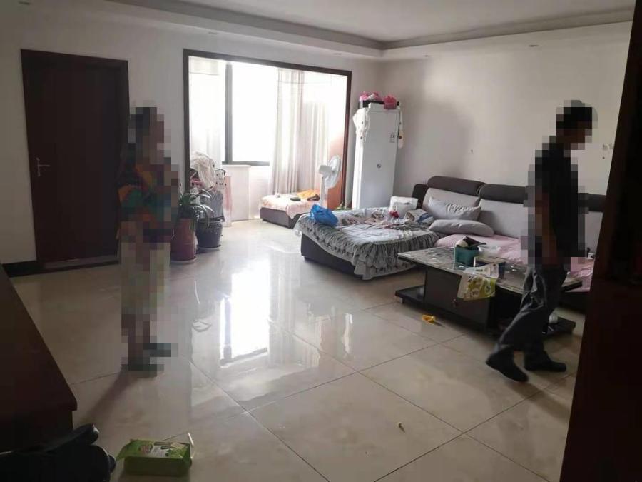 中新森林海法拍房30#棟501號