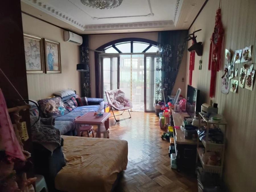 （濱江）火炬城法拍房R5-R12組團(tuán)R9棟201房及12號車庫