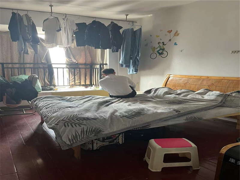 金典商務(wù)中心法拍房1、2、3、4棟617號(hào)