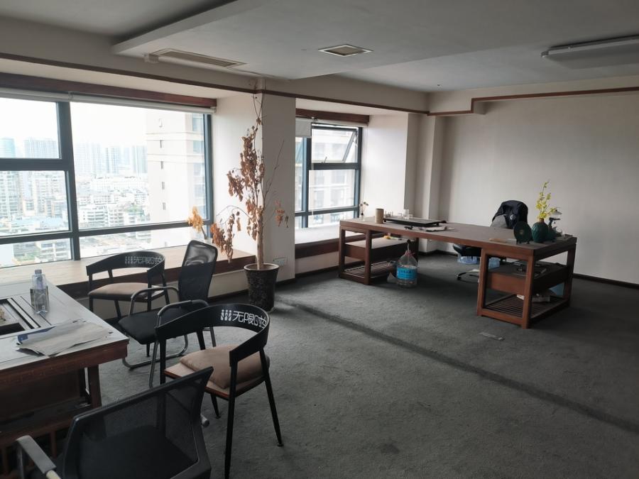 萬象新天地法拍房5號(hào)棟2501、2502、2505、2506號(hào)