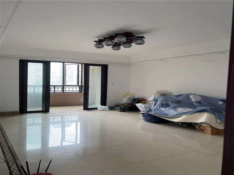 中海國際社區(qū)一期（中海江御名園）法拍房香樟街1、2棟2705號(hào)