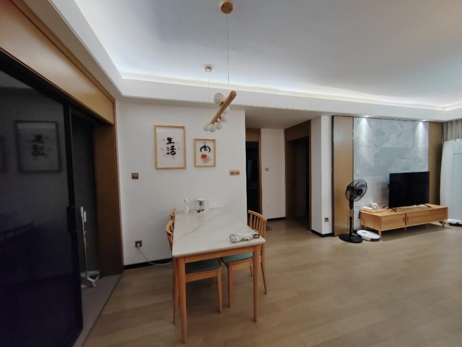 潤和又一城法拍房7、8期32#棟2303室