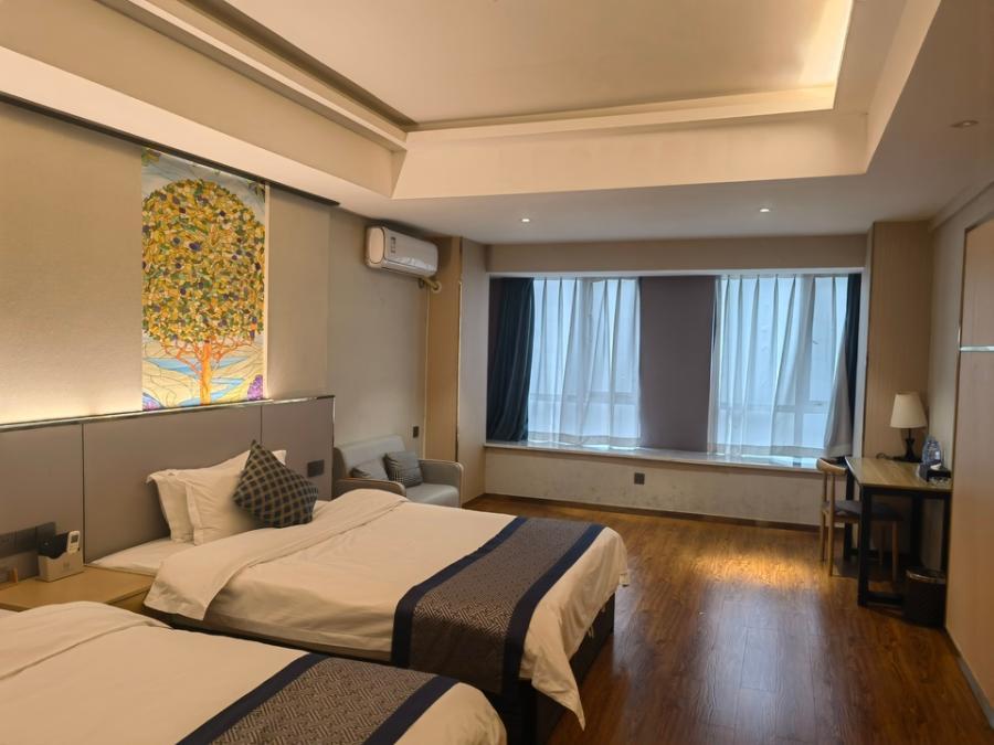 摩天一號(hào)（摩天大廈）法拍房626、627、628、629（現(xiàn)地址為：摩天一號(hào)2座一單元）