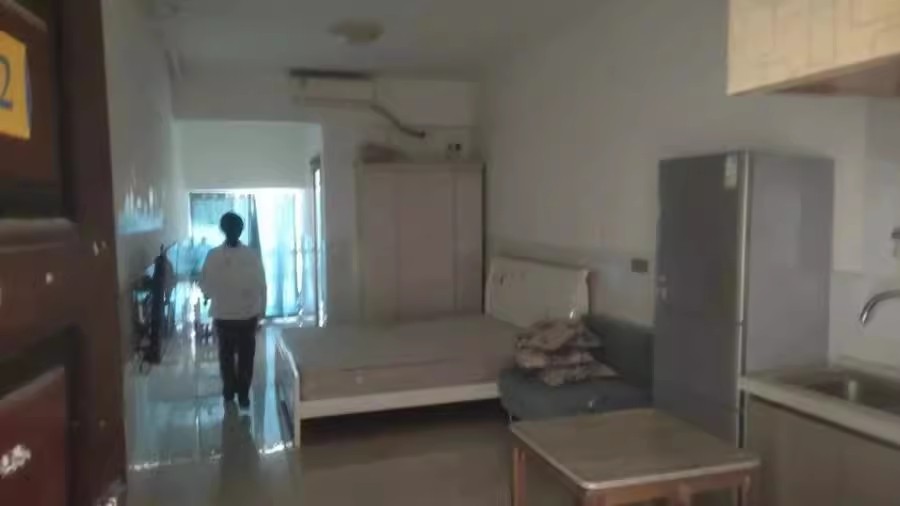 中建芙蓉嘉苑法拍房22、23、27 棟 802 室