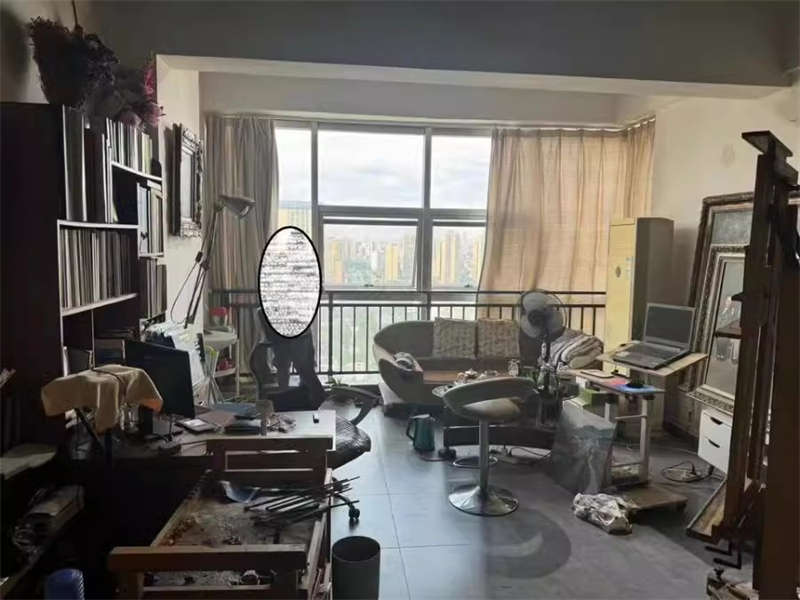 恒泰廣場(chǎng)（恒泰商業(yè)廣場(chǎng)）法拍房1棟（塔樓）、5棟（塔樓）、商業(yè)（裙房）、地下室2018房