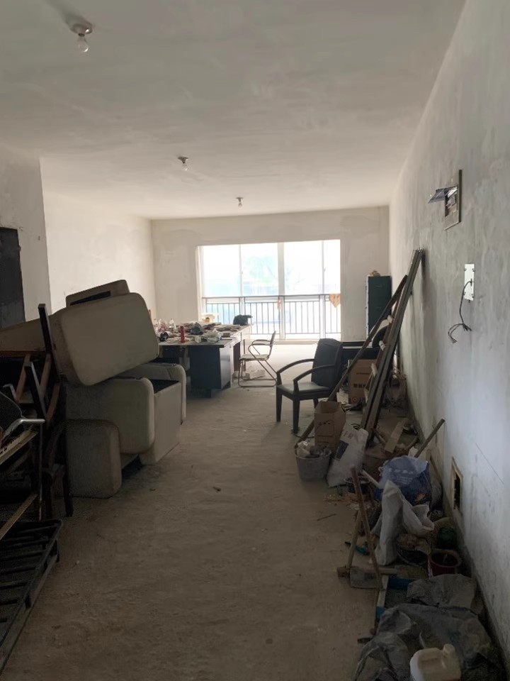 香樟景苑法拍房7棟204房（共10套房，可單獨(dú)競拍）