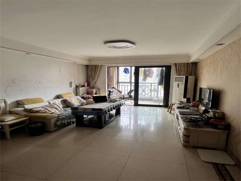 中海國(guó)際社區(qū)一期（中海江御名園）法拍房金楠街1、2棟2402號(hào)