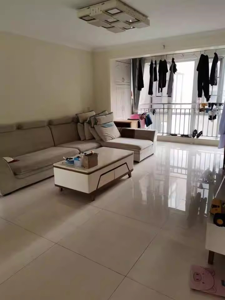 麗發(fā)新城法拍房一期1棟801號（雙學(xué)區(qū)）