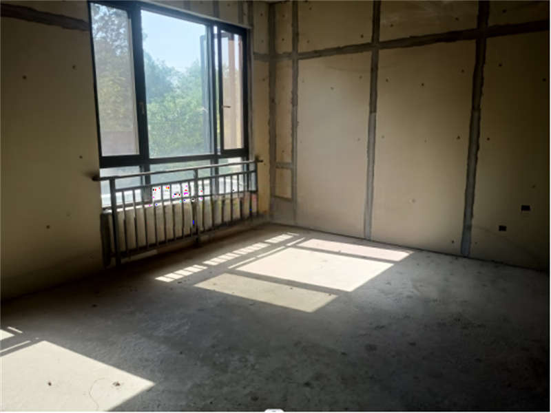 東能華府17棟101號（別墅）（共3套房，可單獨競拍）