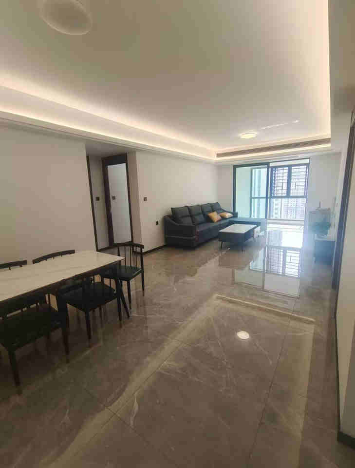 欣利梅溪左岸（欣利梅溪雅苑）法拍房2棟2706