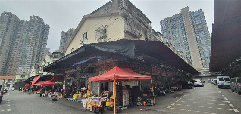 （1縫門面）勝利商貿(mào)市場10棟123房