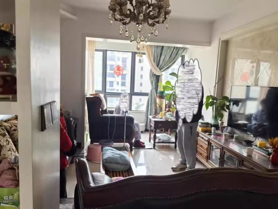 保利麓谷林語法拍房B6棟1004室