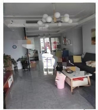 中南國際眼鏡城（中偉商業(yè)中心）法拍房3、4、5棟2701號